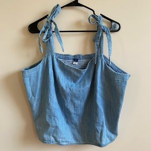 Old navy stretchy tie top.